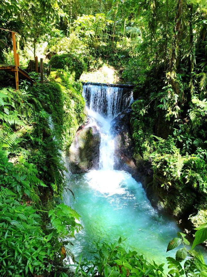 Pozas Y Cascadas La Presa Rio Cuarto Bagian luar foto